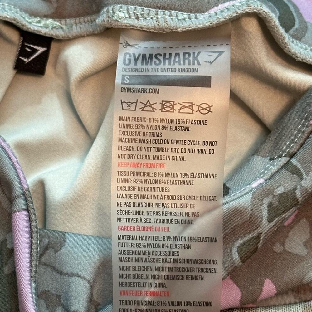 Gymshark Women’s Size Small patterned leggings, (see waist measurements) - Picture 8 of 11